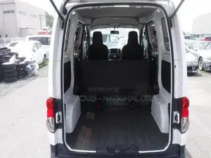 Nissan NV200 2018 White