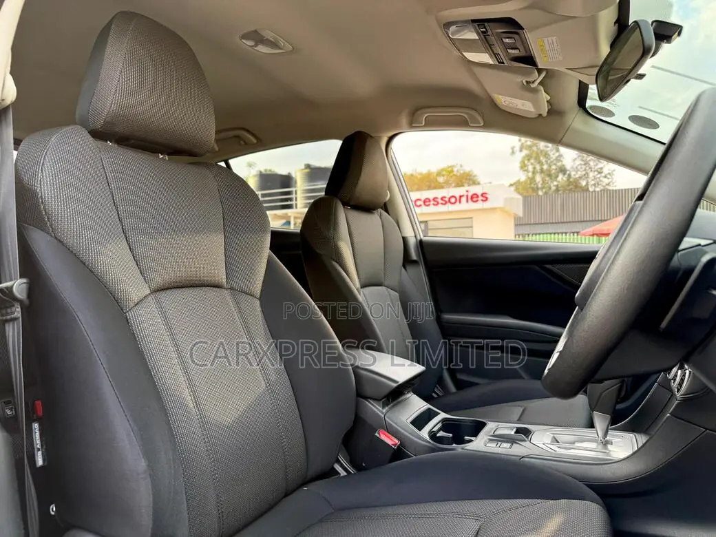 Subaru Impreza 2018 Silver