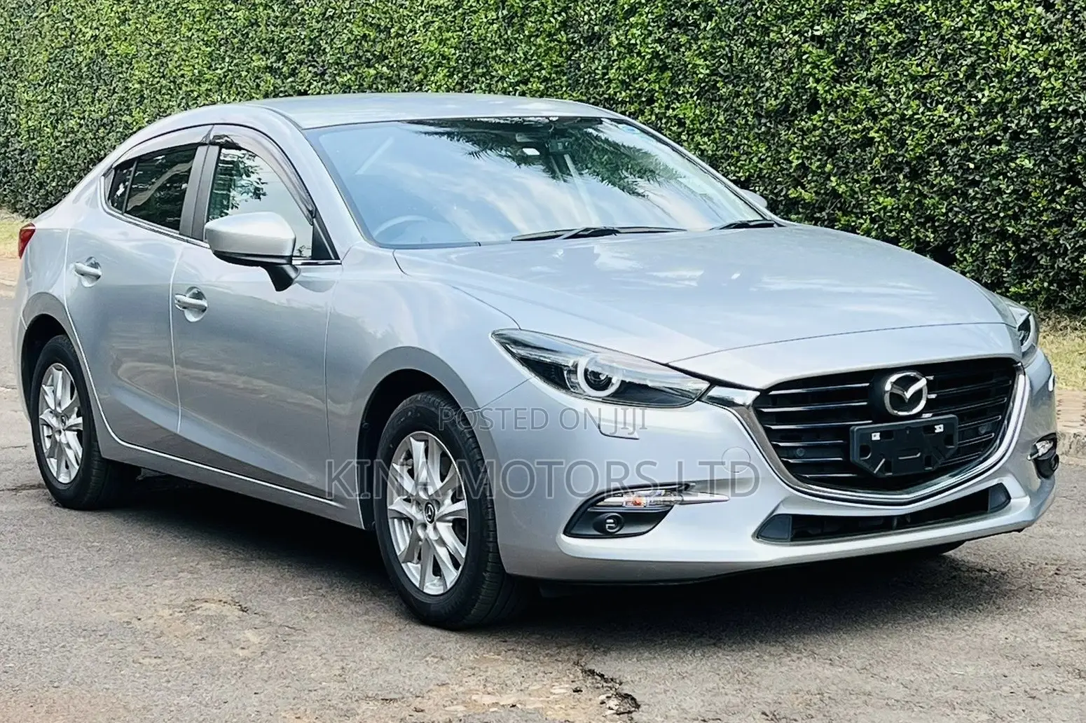 Mazda Axela 2018 Silver