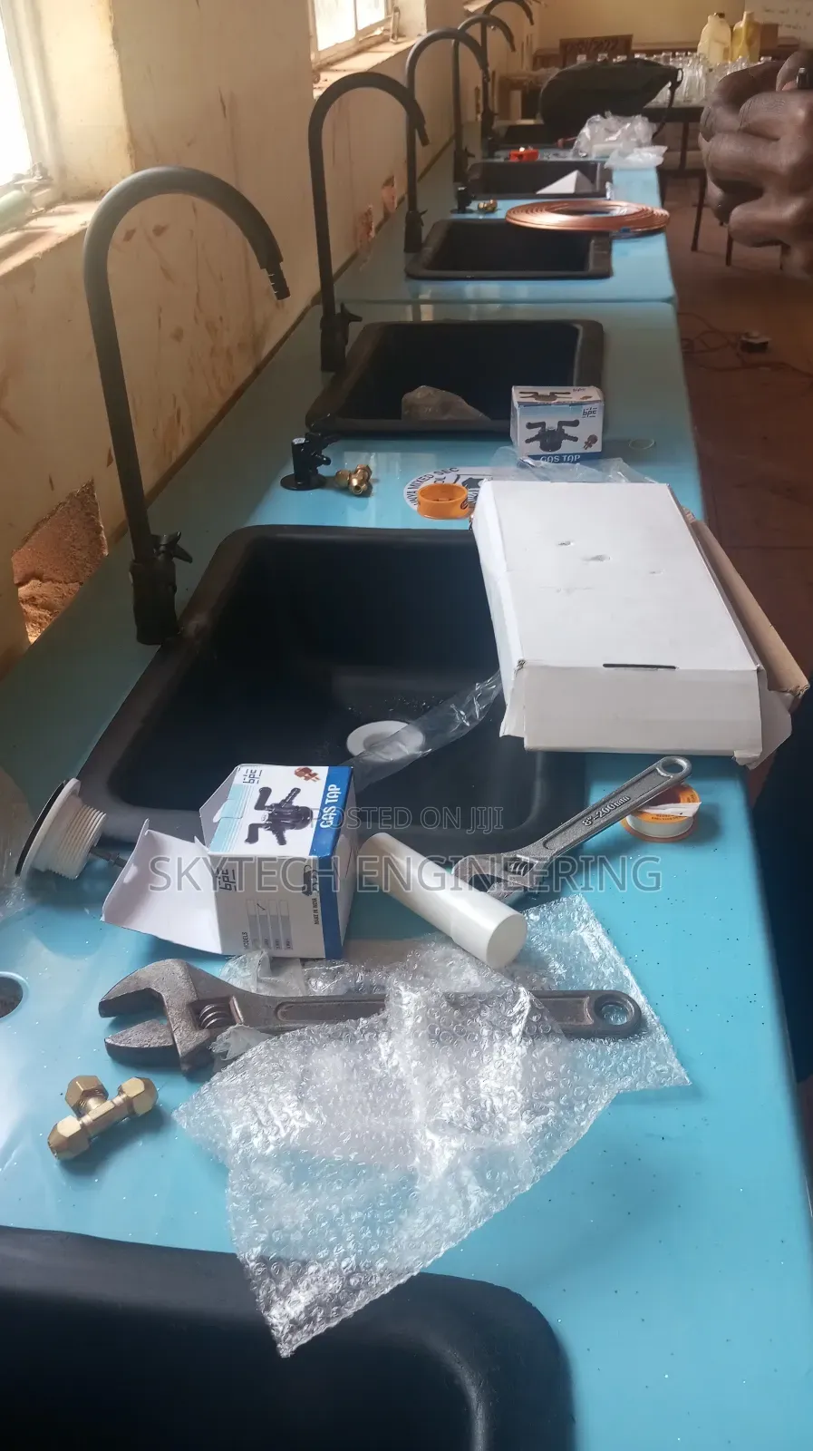 School and Hospital Lab Installation Gas