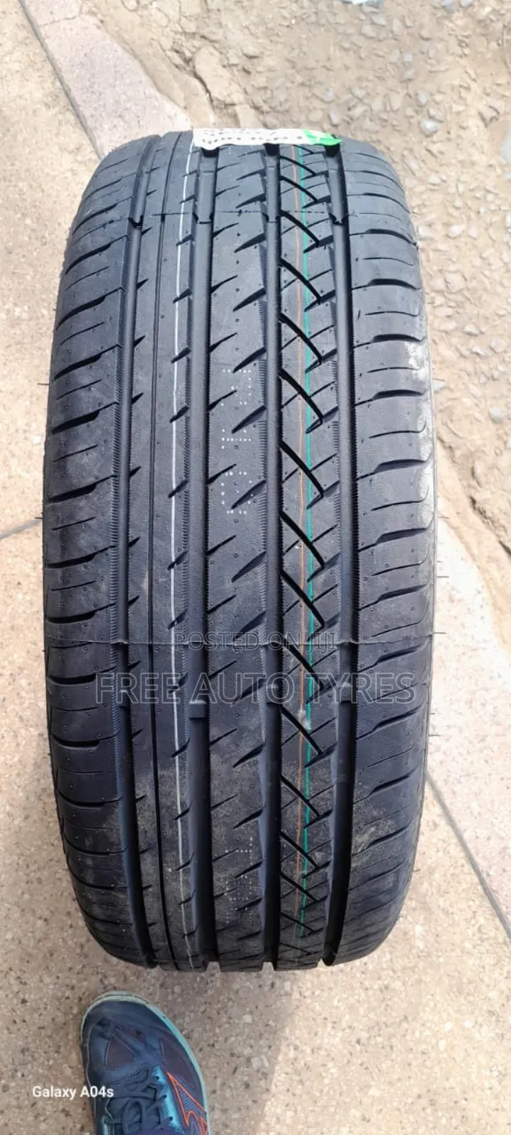 215/45r18 Grenlander