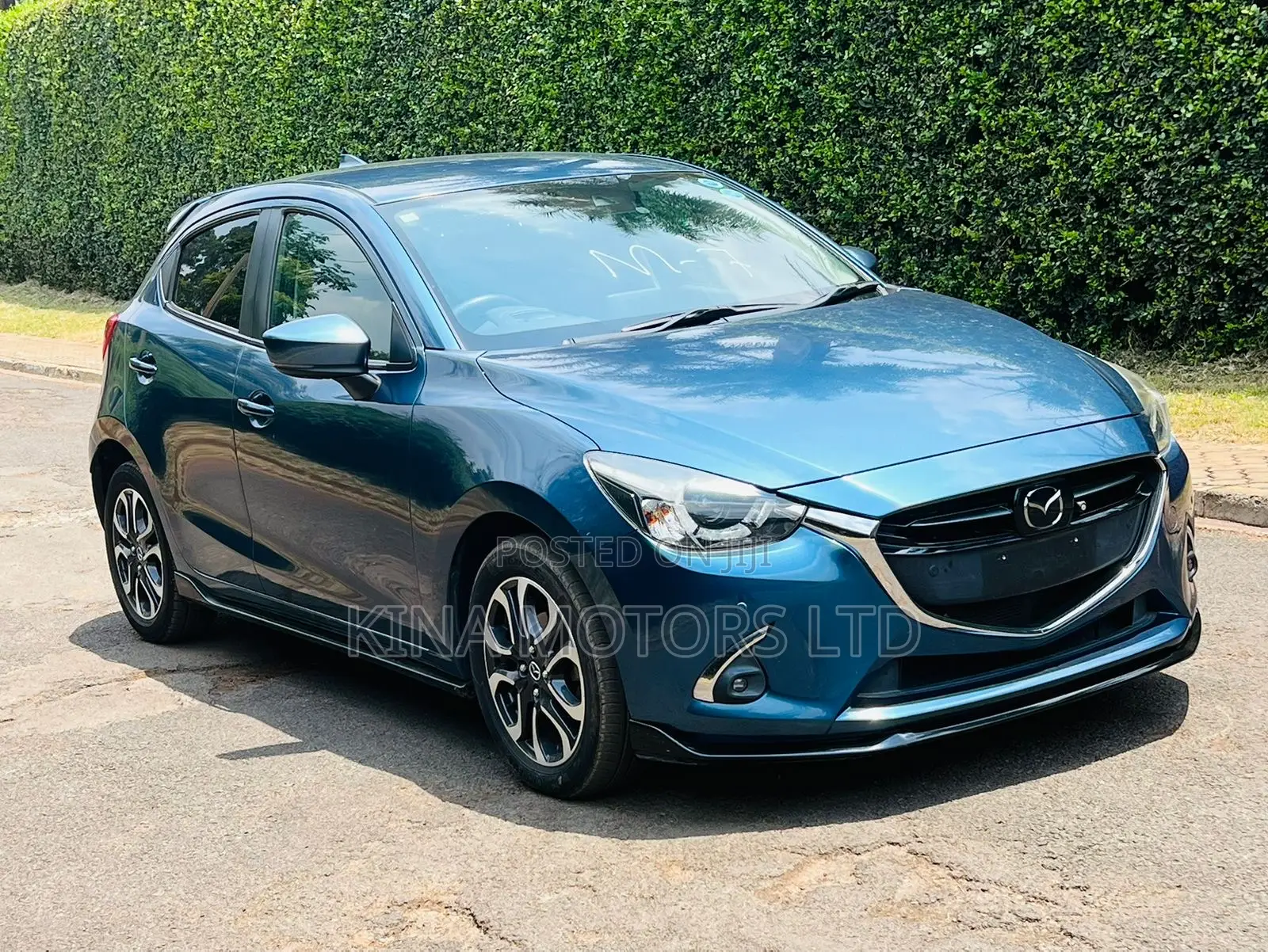 Mazda Demio 2018 Blue