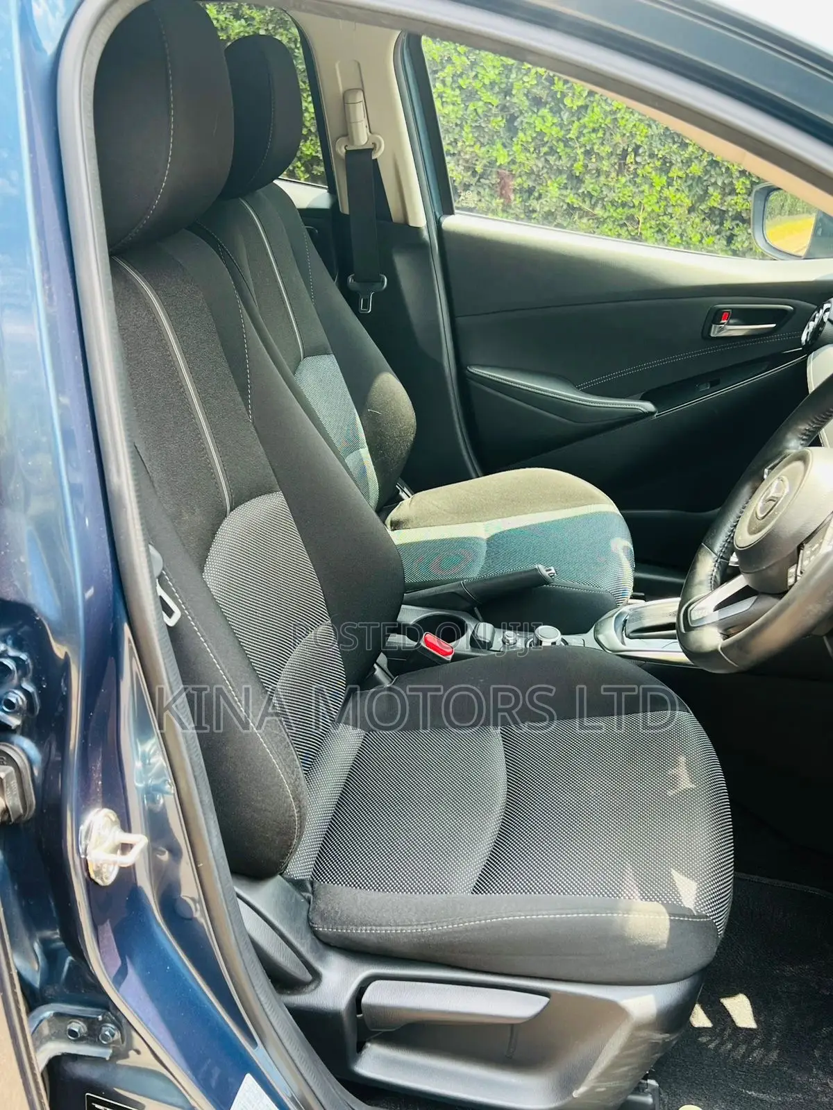 Mazda Demio 2018 Blue