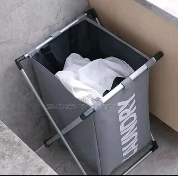 Foldable Laundry Basket With Aluminum Frame - thumbnail 2