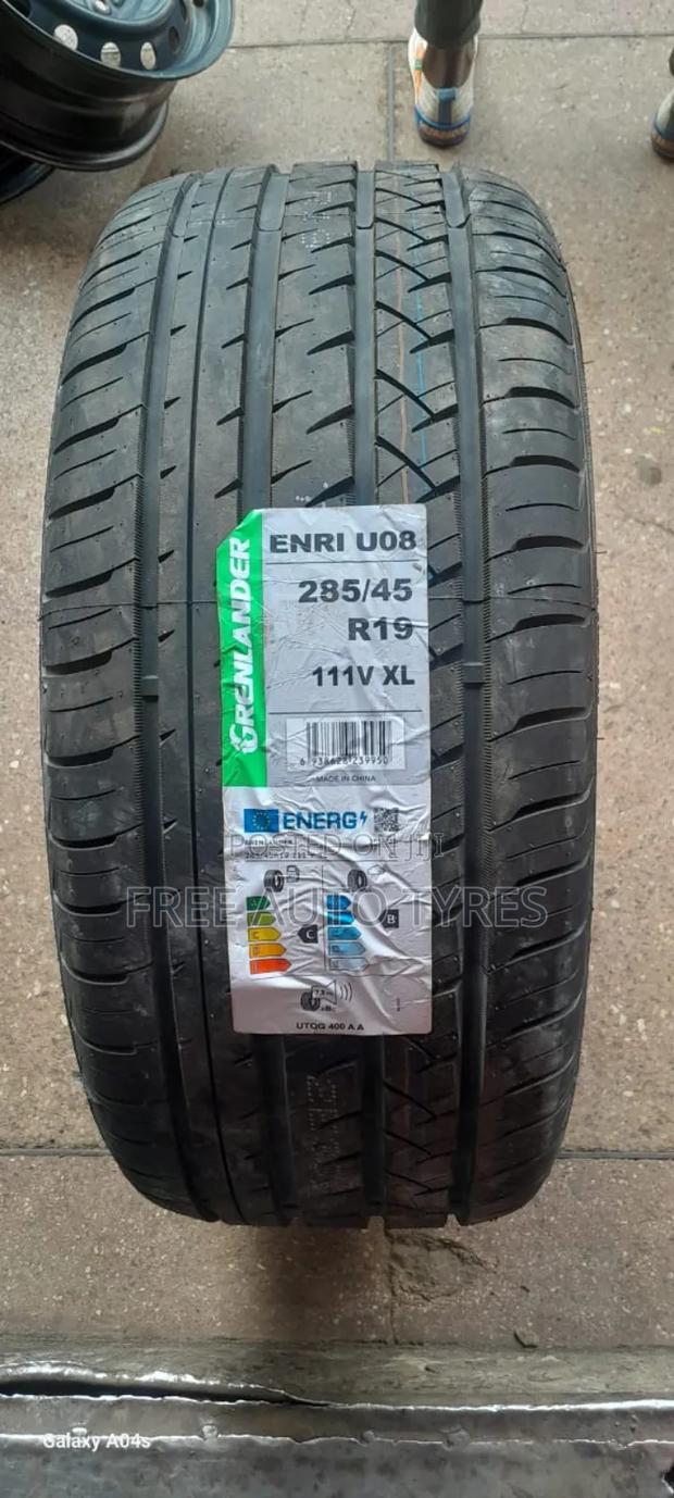 285/45r19 Grenlander