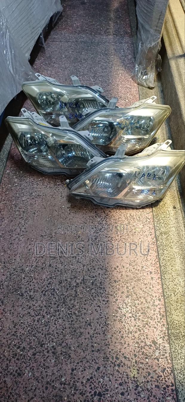 Premio 260 Xenon Headlights