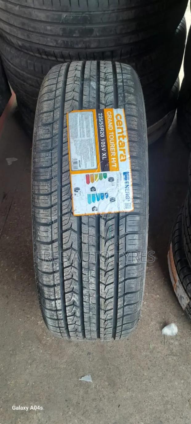 235/55r20 Centara