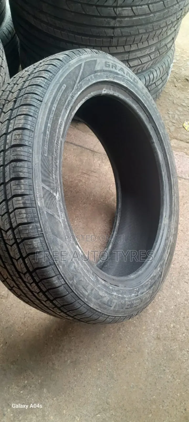 235/55r20 Centara