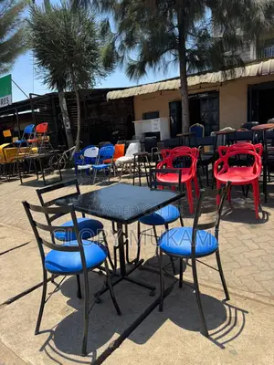 Restaurant And Bar Chairs And Table Set