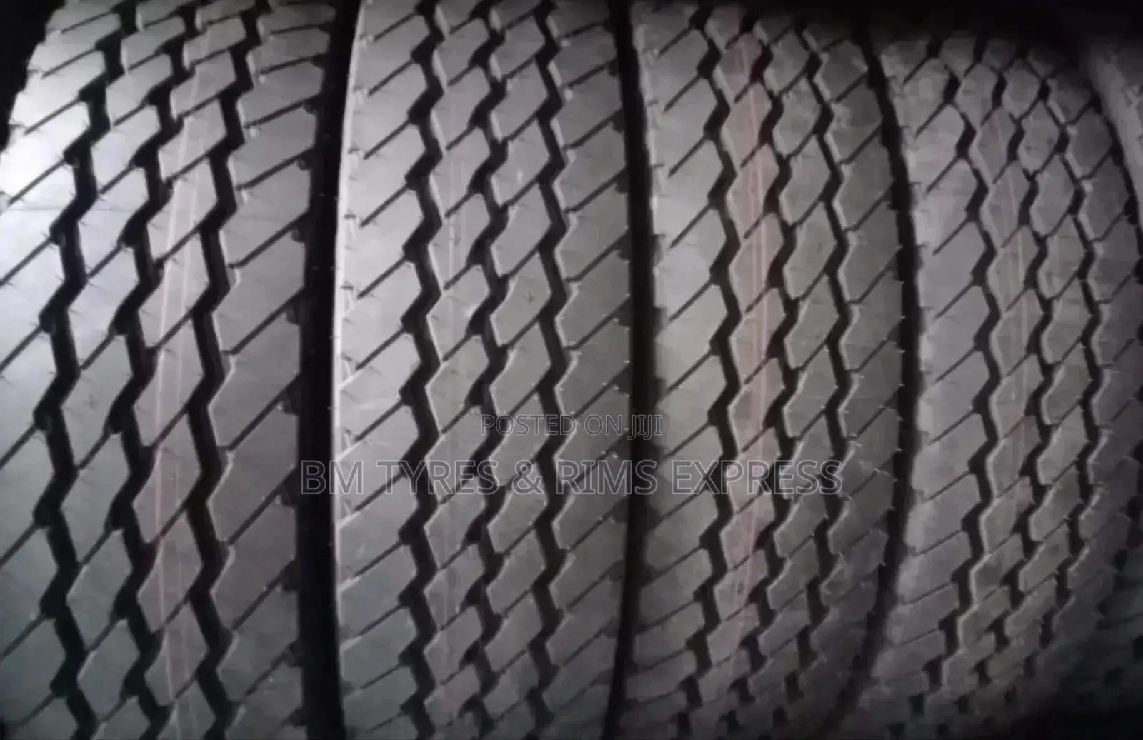 10000 R20 MRF Tyres (Allposition) India.