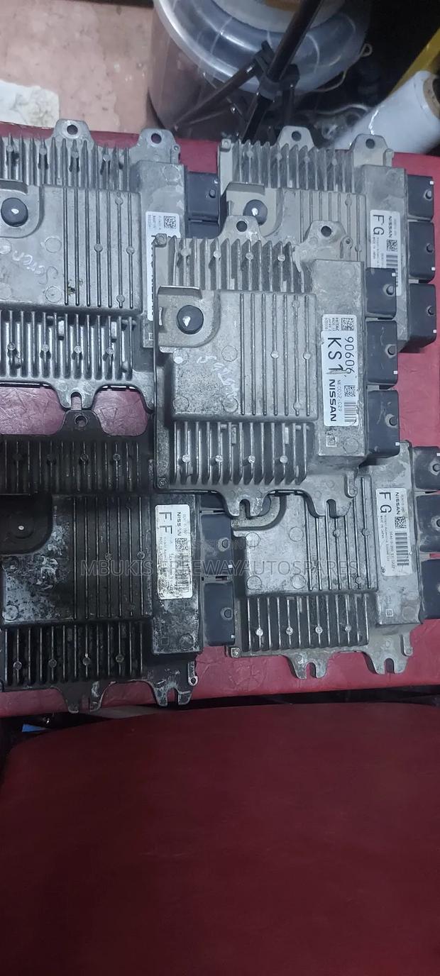 Engine Control Unit Nissan Serena Fg, Ks1, Kxo, Ff - thumbnail 2