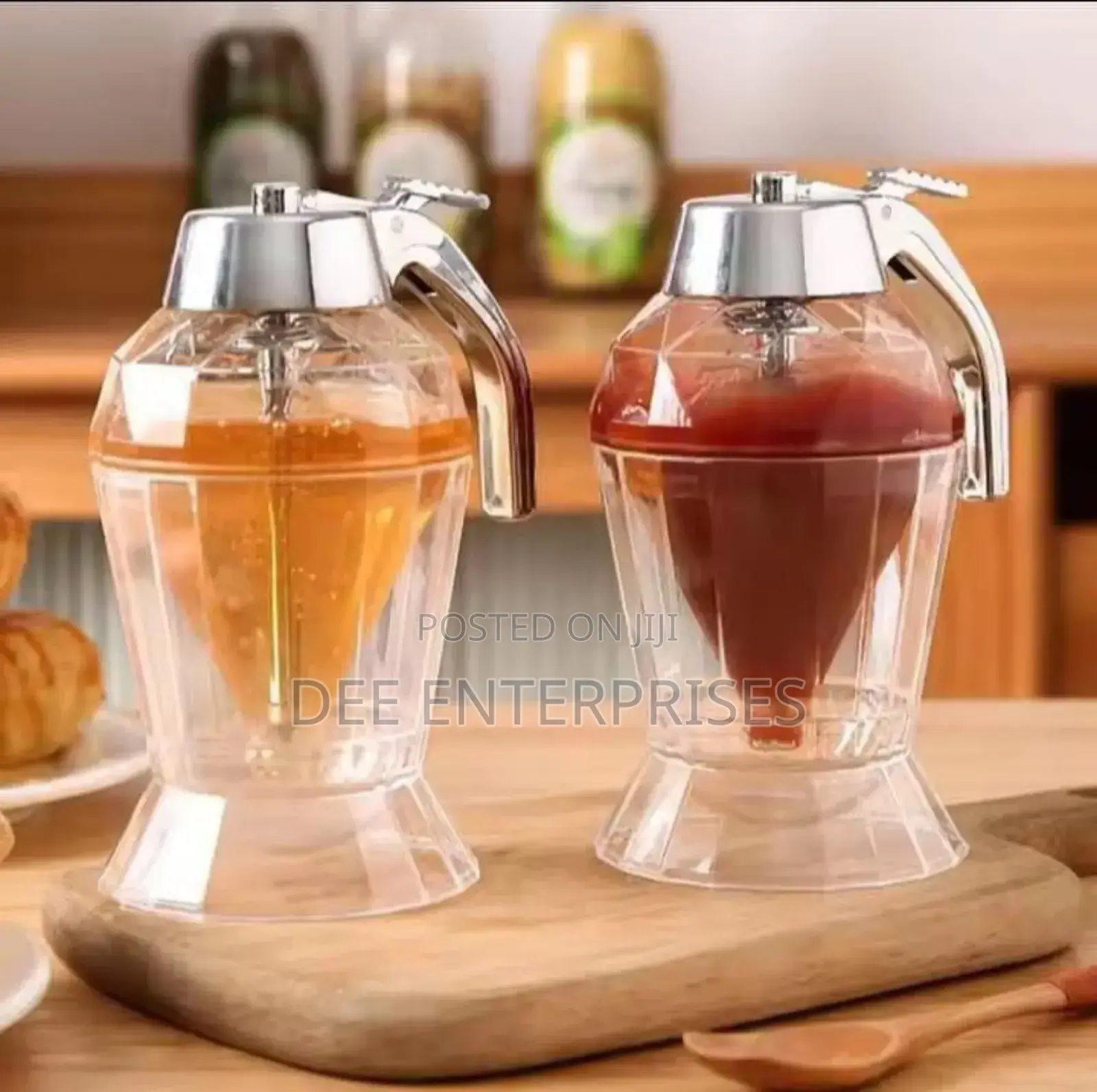 Diamond Shaped Honey Dispenser