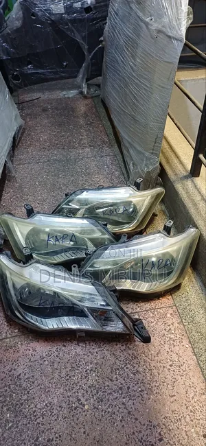 Fielder 161 Non Xenon Headlights