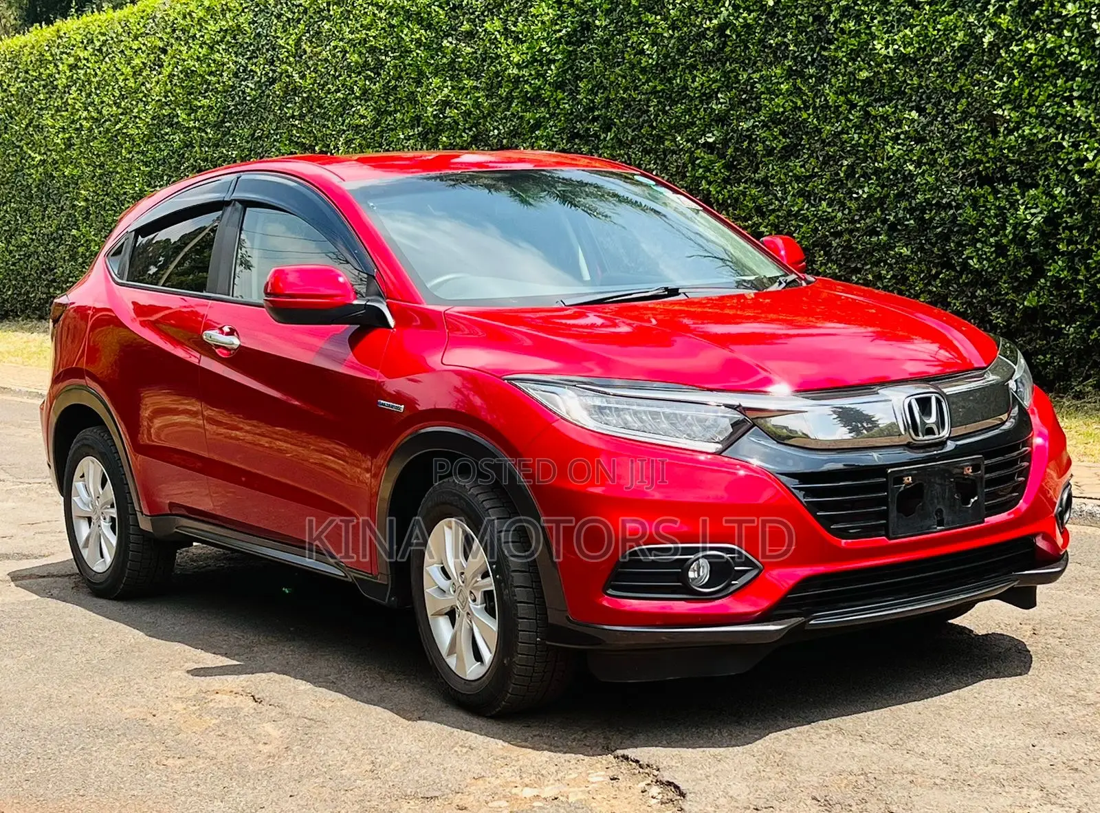 Honda Vezel 1.5 Hybrid 4WD 2018 Red
