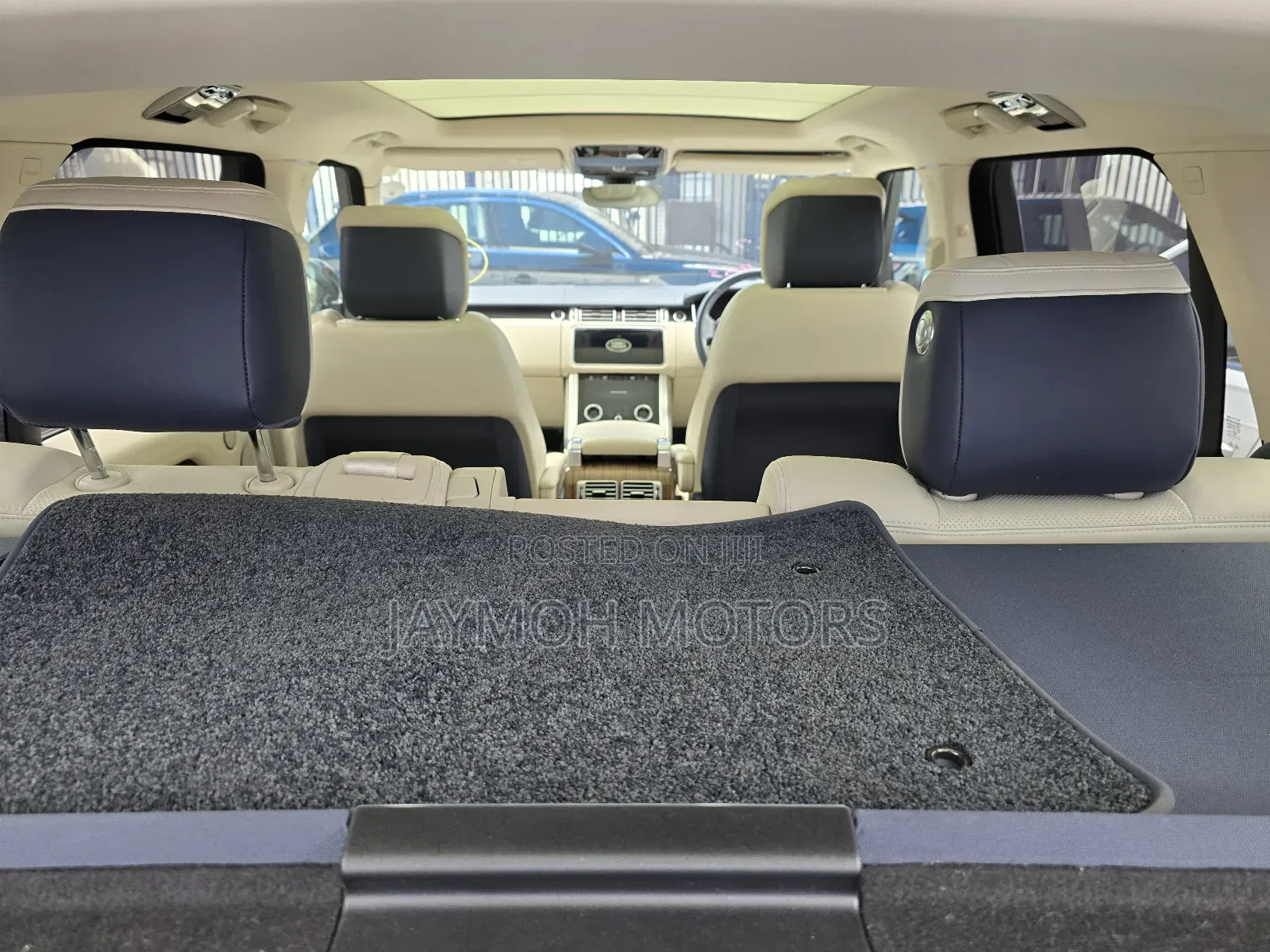 Land Rover Range Rover Vogue 2019 Black