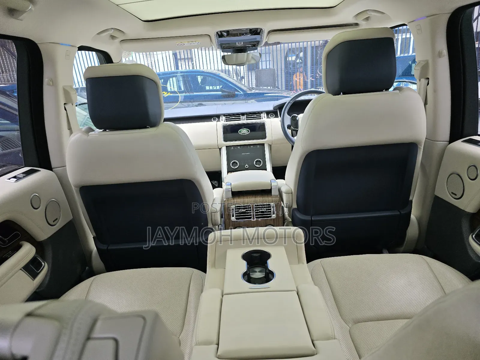 Land Rover Range Rover Vogue 2019 Black