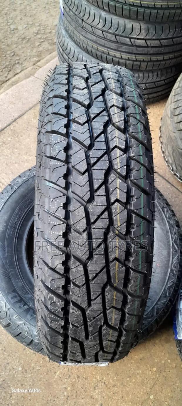 215/75r15 Goddard - thumbnail 3