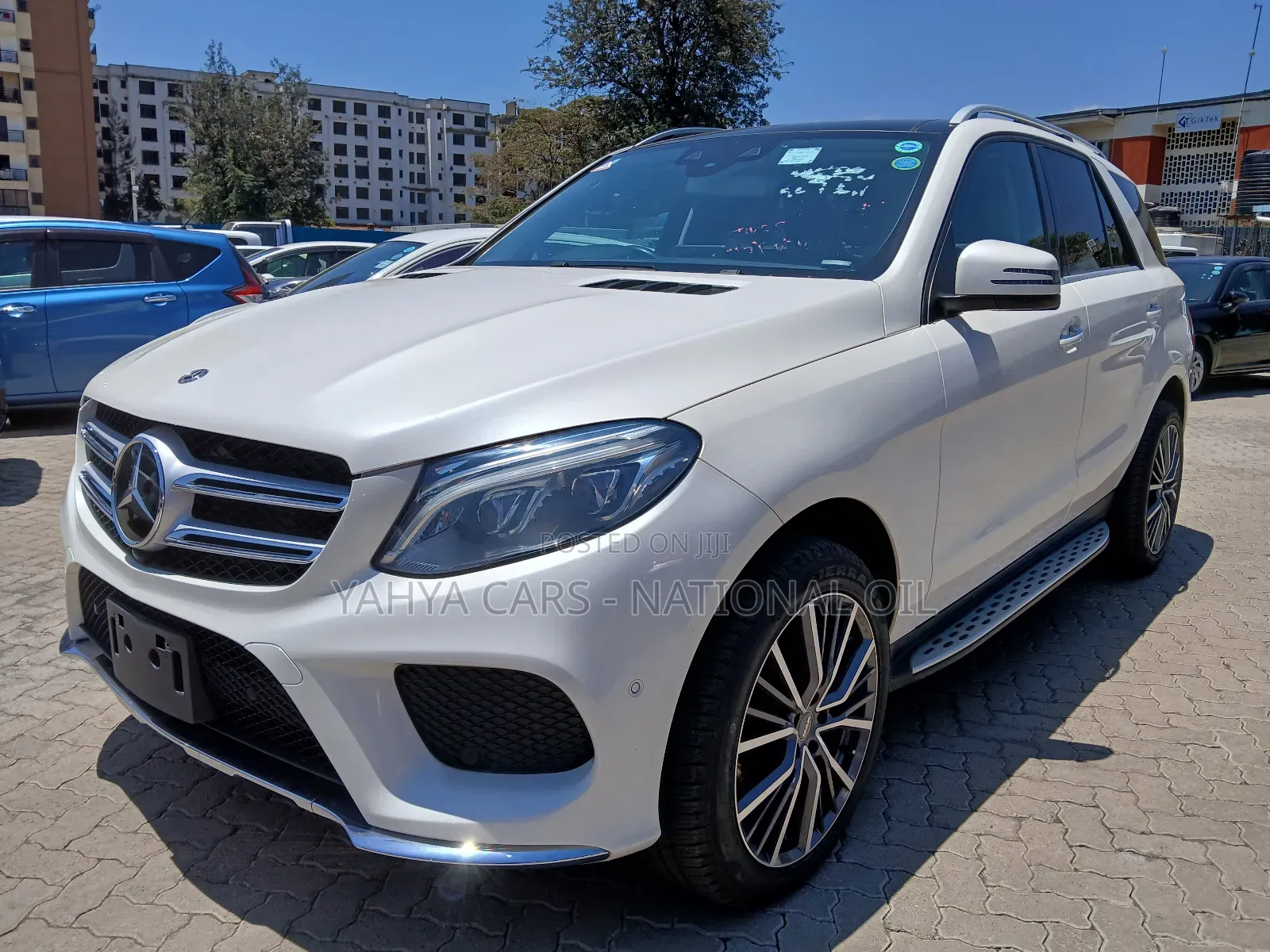 Mercedes-Benz GLE-Class GLE 350d 4MATIC 2018 White
