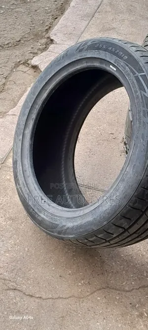 255/45r18 Zextour