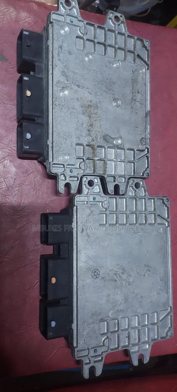 Engine Control Unit Nissan Wingroad 3 Socket(Tj) - thumbnail 2