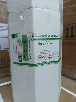 Nitric Acid 69–72% (Ar Grade) – 2.5 Litres | Griffchem Brand (Imported