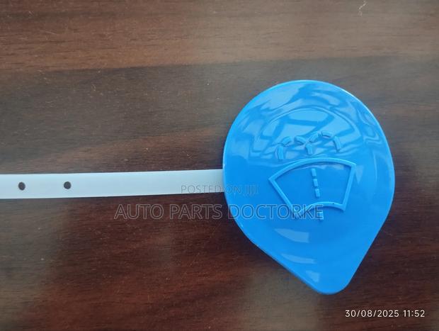 Honda Washer Bottle Cap - thumbnail 3