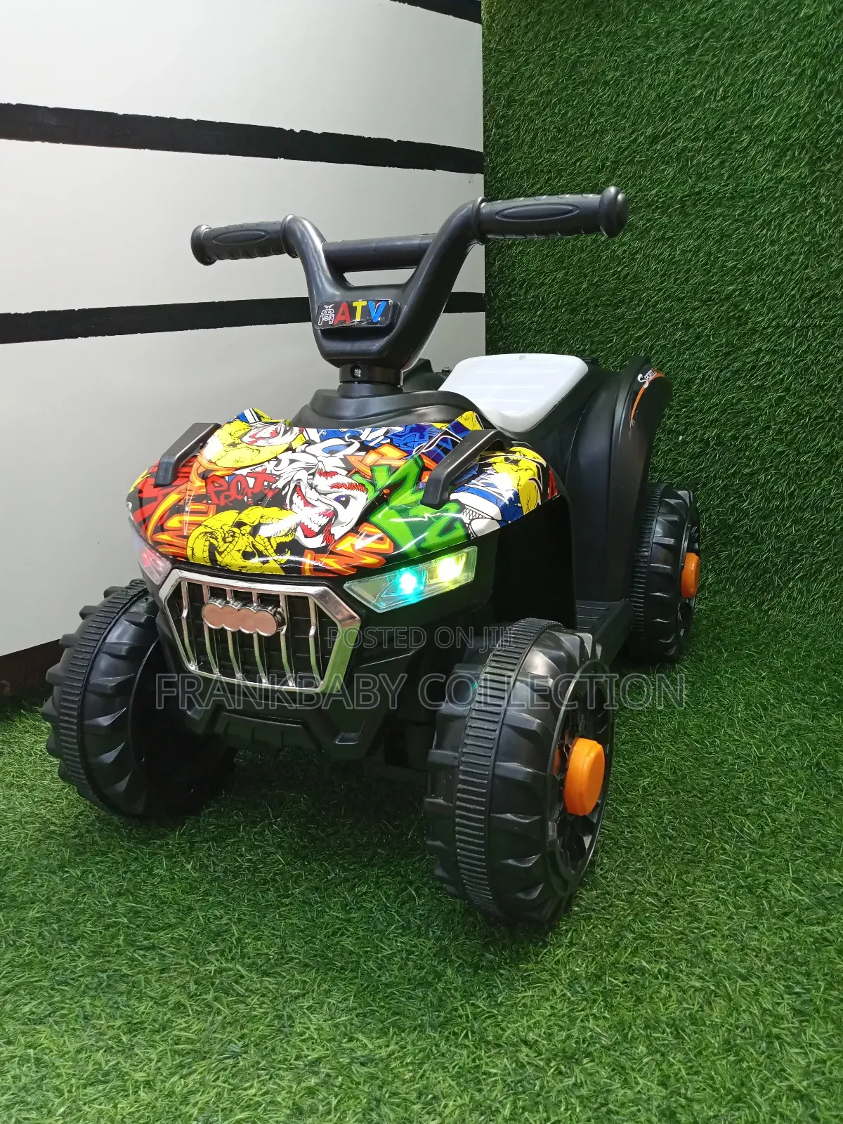 Urban Splash Ride-on Car