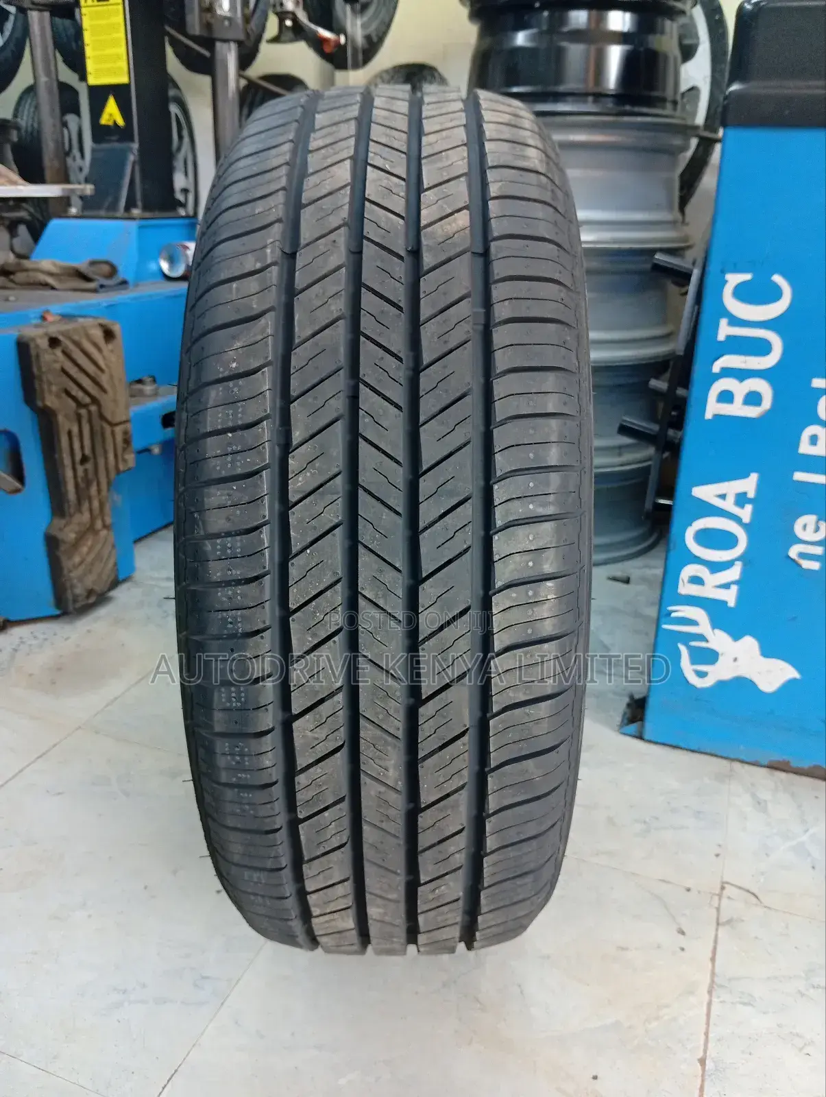 235/55r19 Sailun Turismo Tire