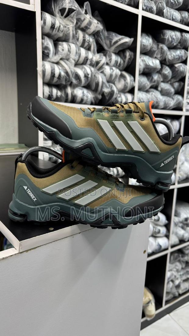 New Version Terrex Size 40-45