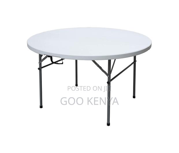 Foldable Table; Round Folding Plastic Banquet Table - thumbnail 2