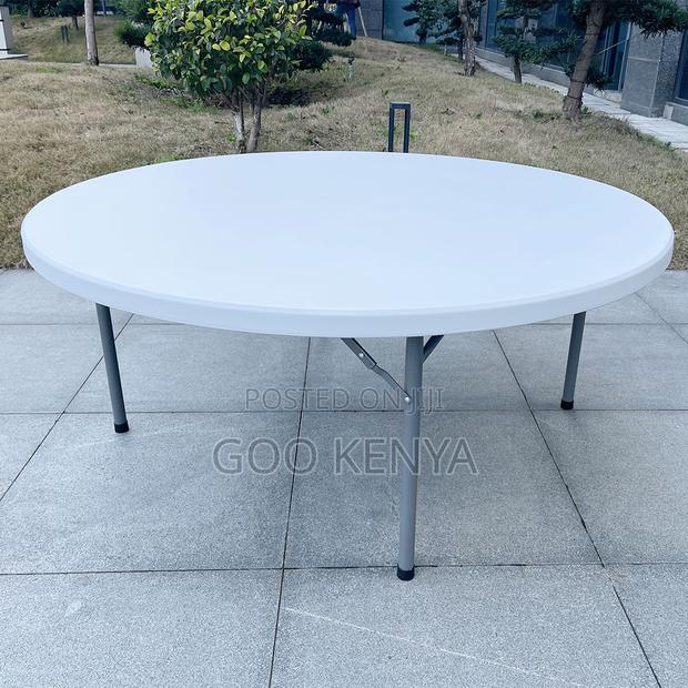 Foldable Table; Round Folding Plastic Banquet Table - thumbnail 5