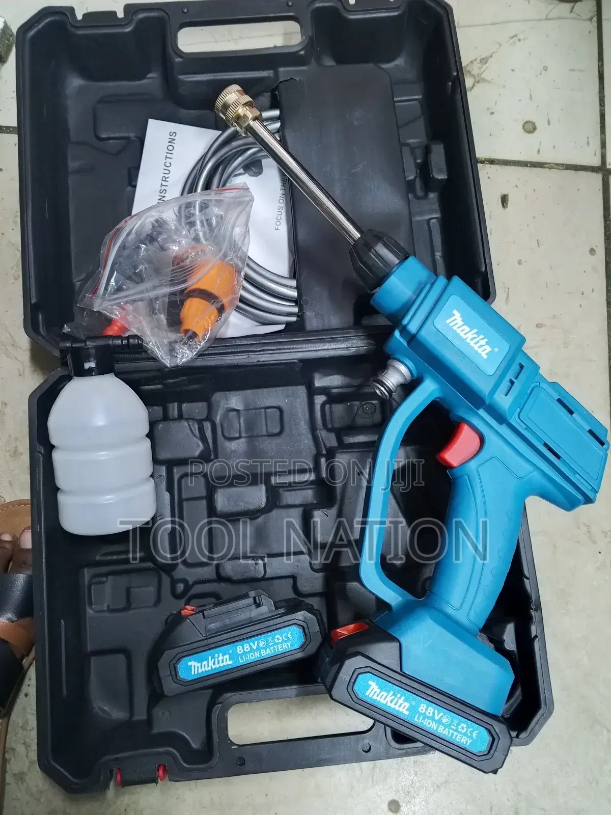Makita Cordless Carwash Machine
