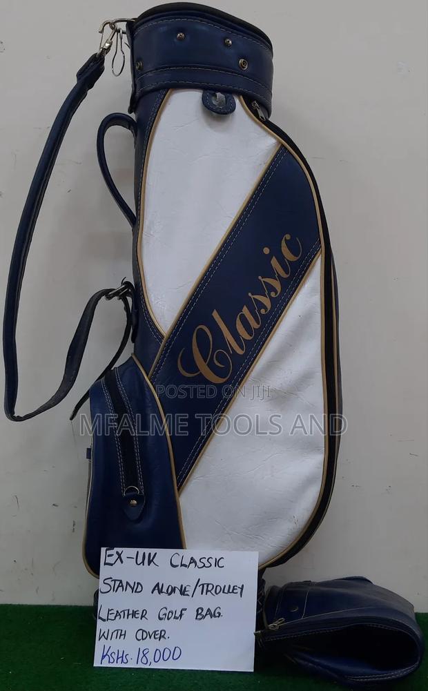 Empty Classical Golf Bag
