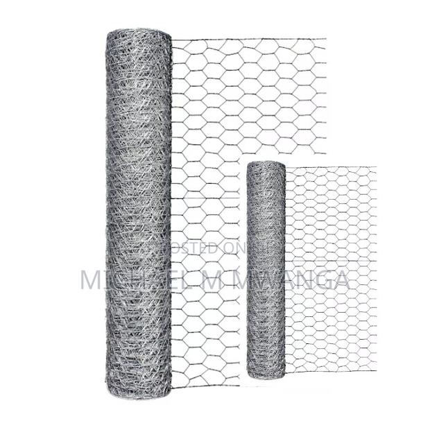 Superior Strength Chicken Wire Mesh (3ft X 30m)