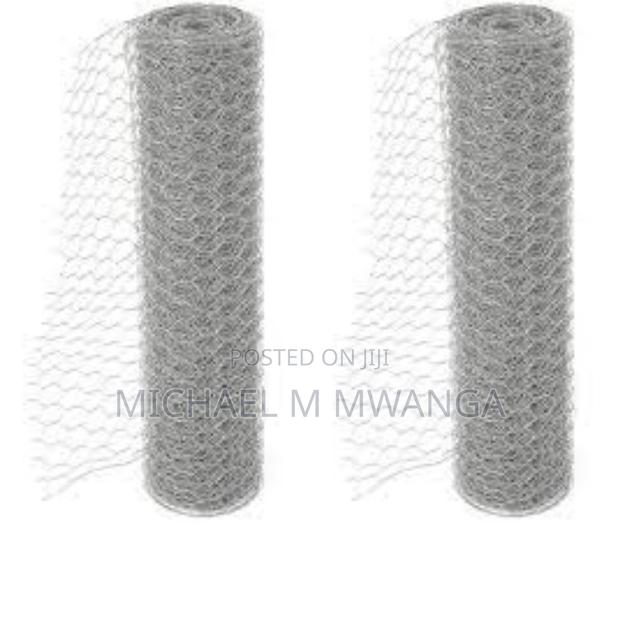 Lightweight Chicken Wire Mesh (3ft X 30m)
