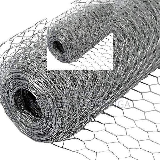 Animal Enclosure Chicken Wire Mesh (3ft X 30m)