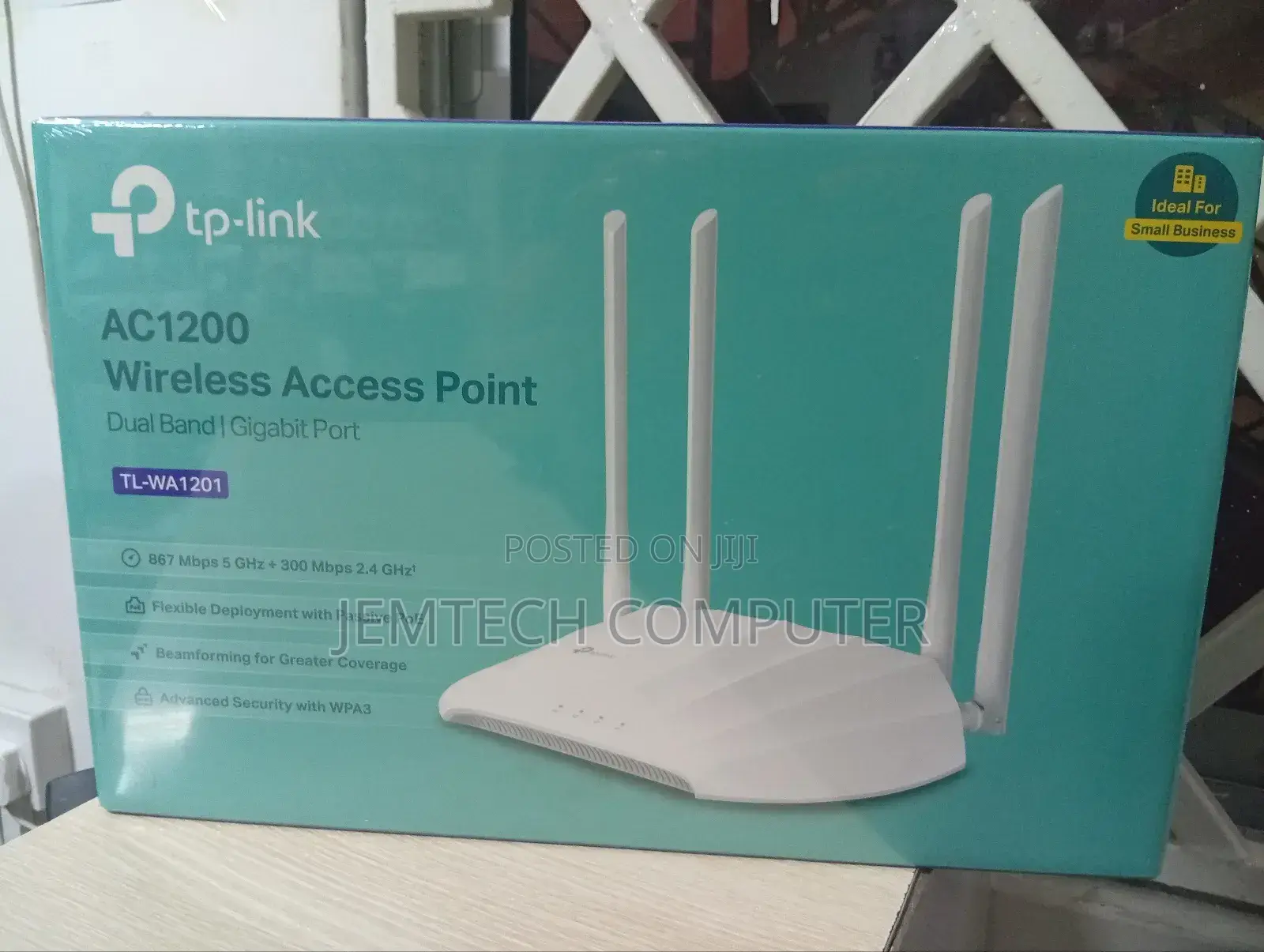 Tp-Link Dual-Band Tl-Wa1201 Ac1200 Dual-Band Wi-Fi Access Point