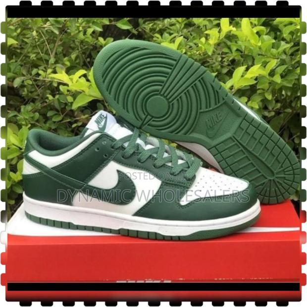 Green Nike Air Force - thumbnail 3