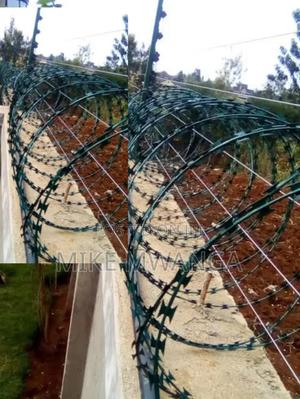 PVC Spiral Razor Barrier Wire - main view