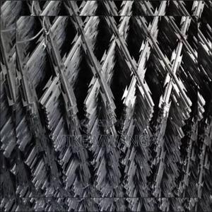 High -Strength Welded Razor Wire, 5ft Height - main view