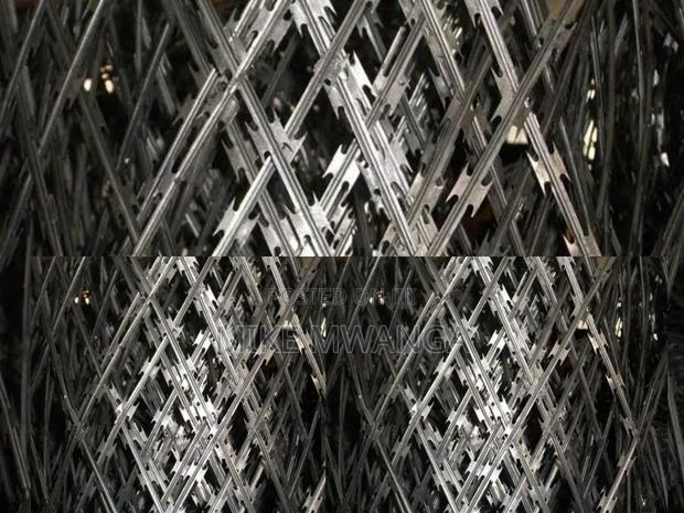 Perimeter Protection 5ft Welded Razor Mesh