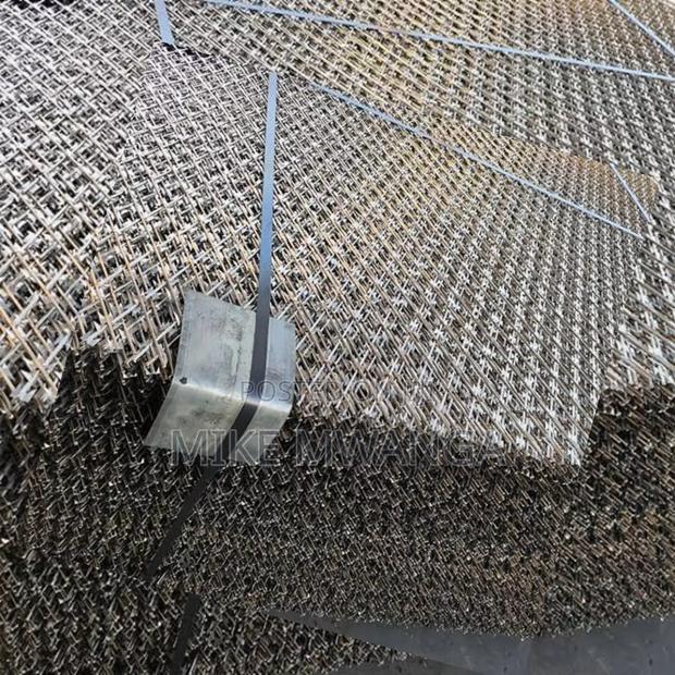Weather Resistance 5ft, 30m Welded Razor Mesh