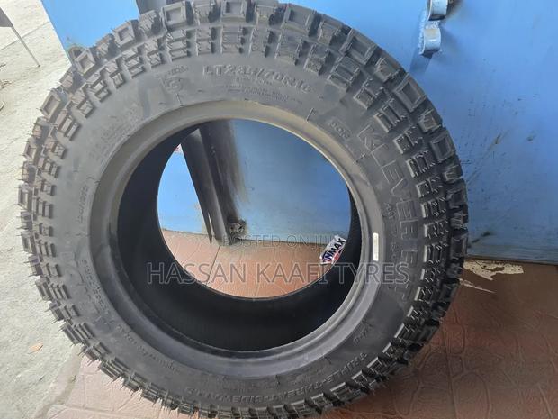 235/70r16 Kenda Tyre a/T - thumbnail 3
