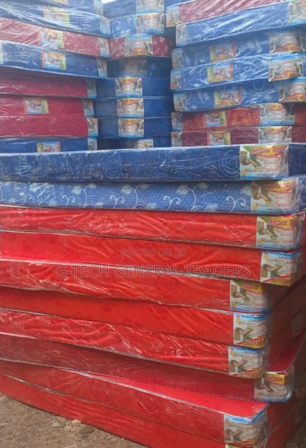 Mattress 4*6,6inch Medium Density Plain Mattress