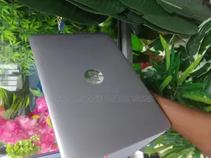 Laptop HP EliteBook 820 G3 8GB Intel Core I5 SSD 256GB