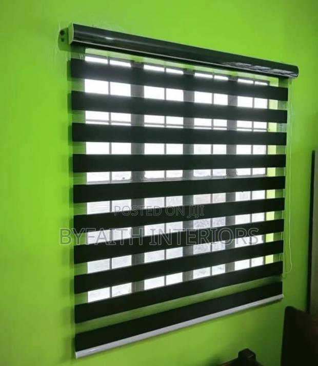 Horizontal Office Roller Curtain Blinds - main view
