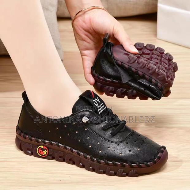 Ladies Fashion Shoes