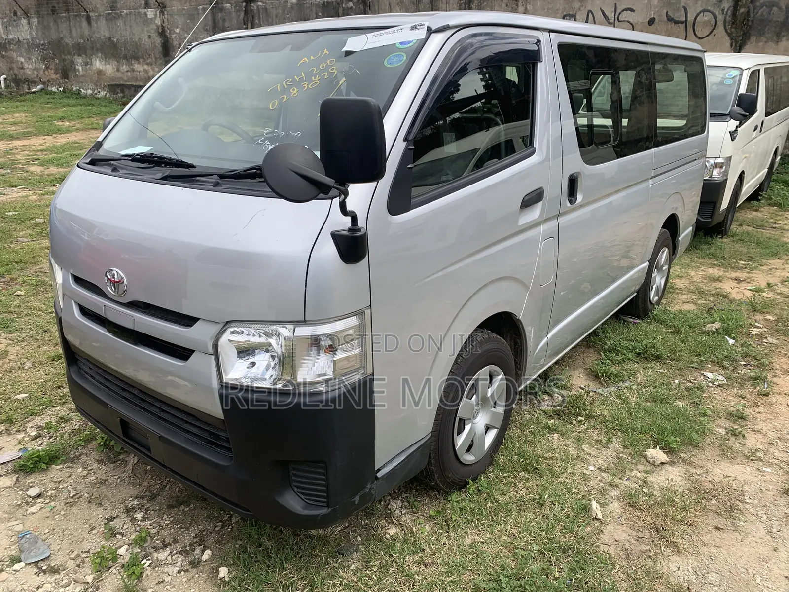 Toyota HiAce 2018 Silver