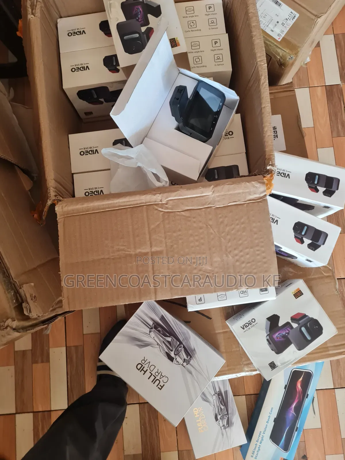2 in 1 Dashcam Camera With Wifi Access Available