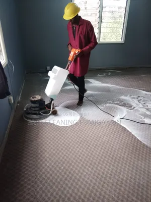 Office Deep Cleaning and Carpet Scrubbing